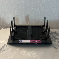 NETGEAR BLACKHAWK X6S WIRELESS ROUTER 