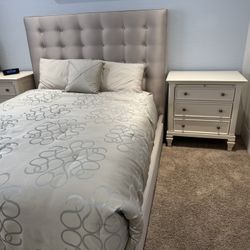 Bedroom Set 