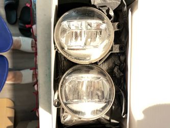 Fog lights- LED - Toyota