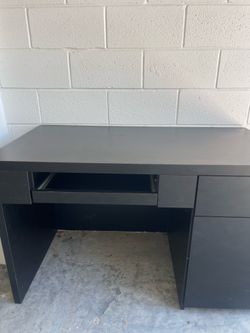 Beautiful solid black desk