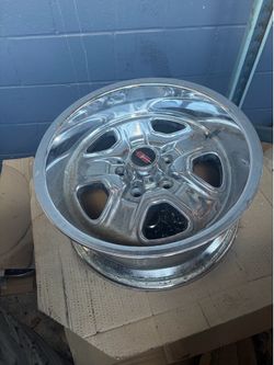 17 inch year one Oldsmobile cutlass Wheels