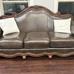Elegant Leather Sofa Set 