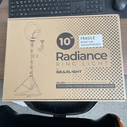 Brand New Unopened Gearlight 10” Radiance Ring Light