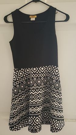 Cute Summer dress( size Small)