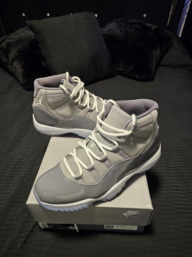 Jordan 11 Cool Grey Sneakers