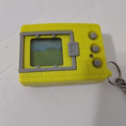 1997 Tamagotchi Digimon V1 virtual pet 