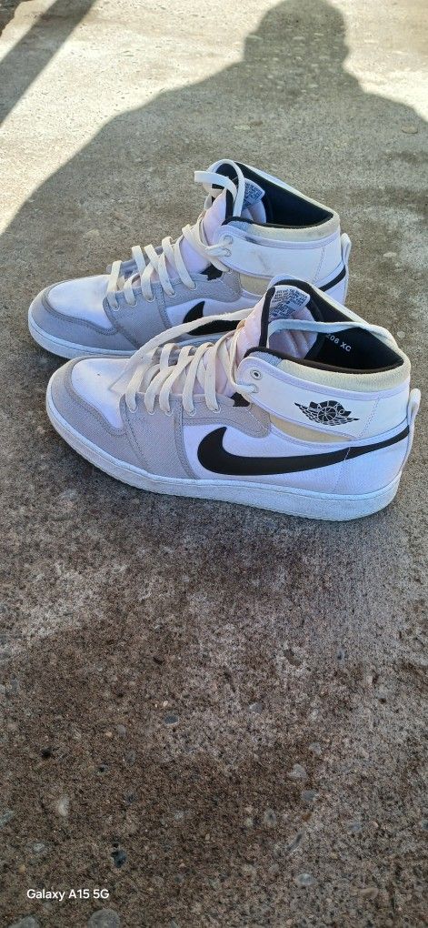 Jordan Nike Ajko High Grey Sizs 11 Men 