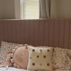 Pink Full Bed 