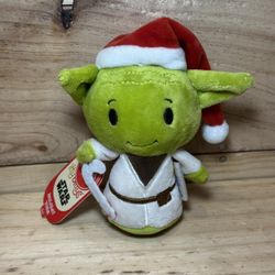 Hallmark Itty Bittys Star Wars Yoda holiday plush Christmas Xmas #scrappy