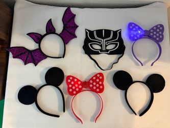 MICKEY, MINNIE  HEADBAND AND BLACK PANTHER MASK