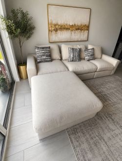 4 piece Modular Cloud Sectional 🤍