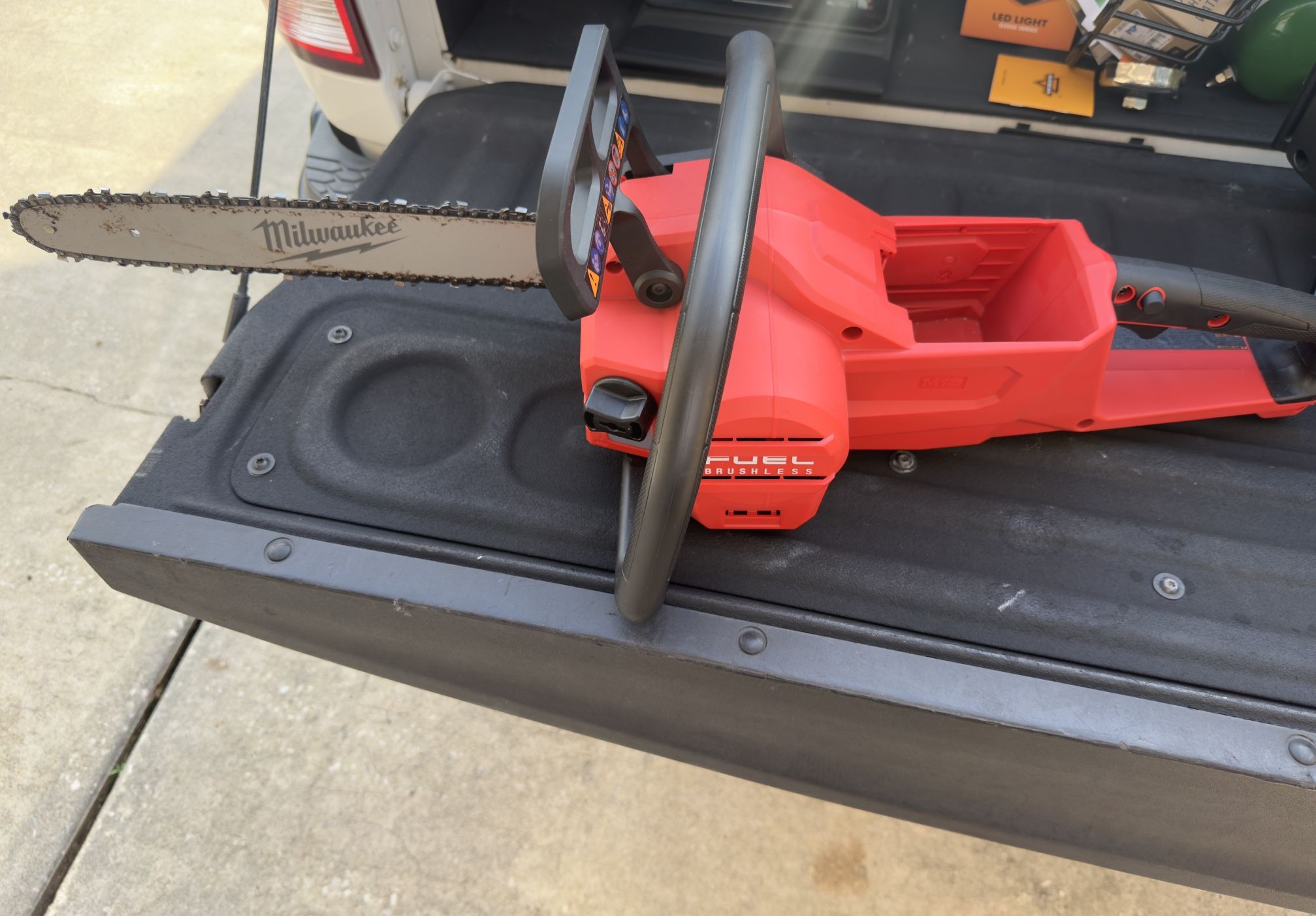Milwaukee Chainsaw