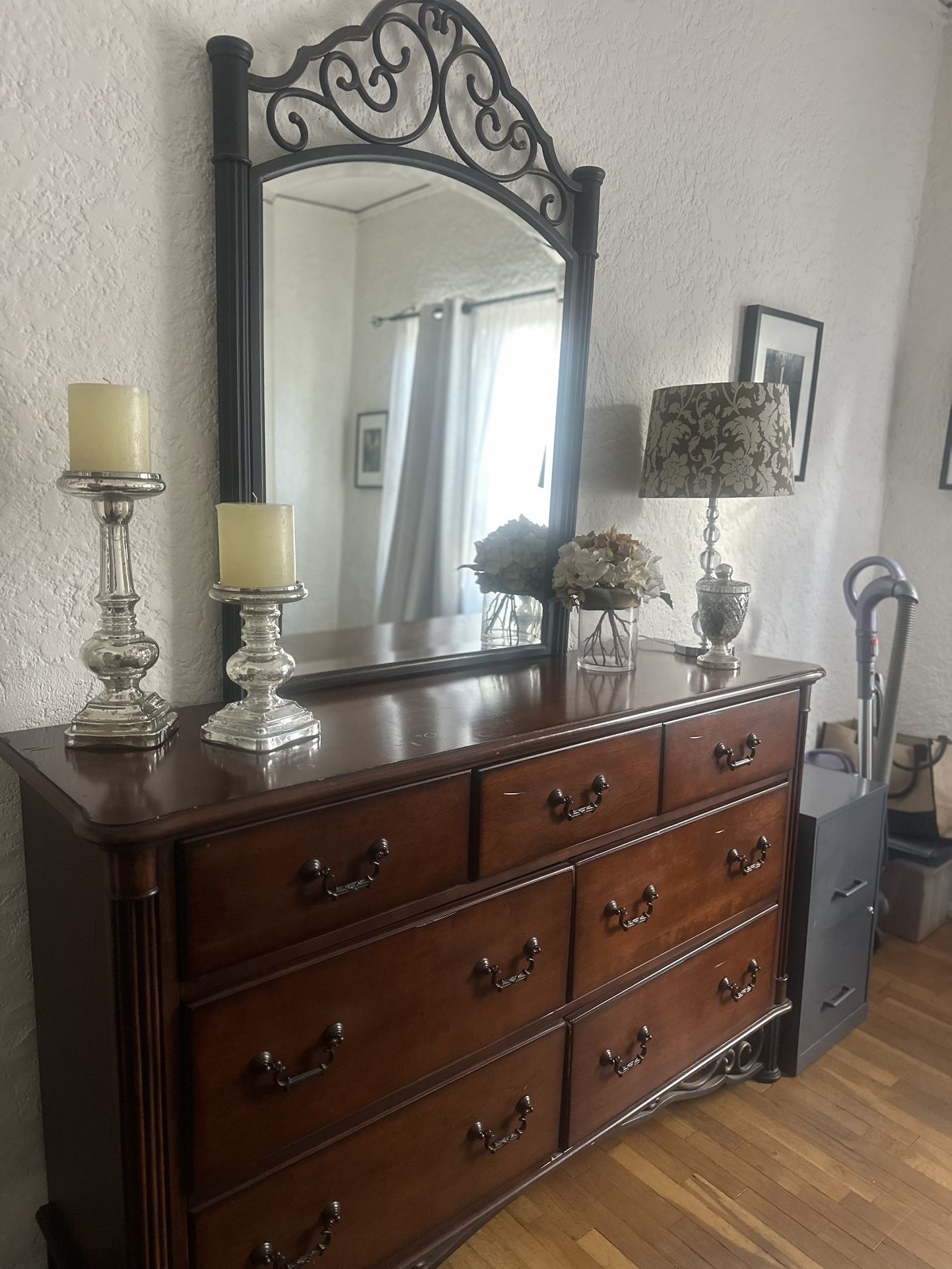 Bedroom Set-name Your Price