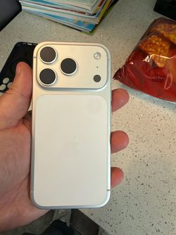 IPHONE 17 PRO FOR TRADE