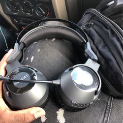 Roccat Wireless Gameing Headset 