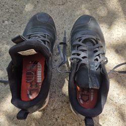 Under Armour Cleats, Size 6.5 Kids