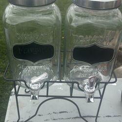 Water Or Juice Dispenser