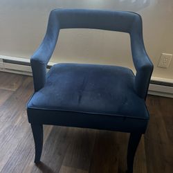 blue velvet chairs 6