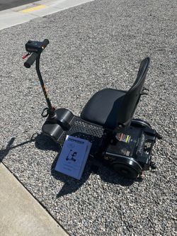 Great Shoprider - Echo Folding - Travel Scooter - 4-Wheel - Black comes with new charger