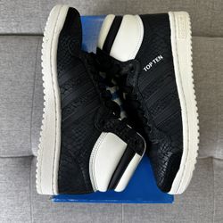 Adidas Top Ten Size 8 Women’s 
