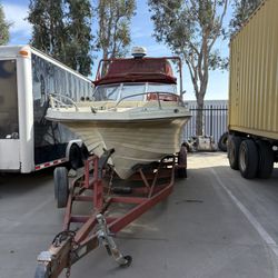 18–20ft Fishing / Recreational Boat with Trailer – Ready for Project