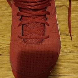 Burgundy Pumas Size 12