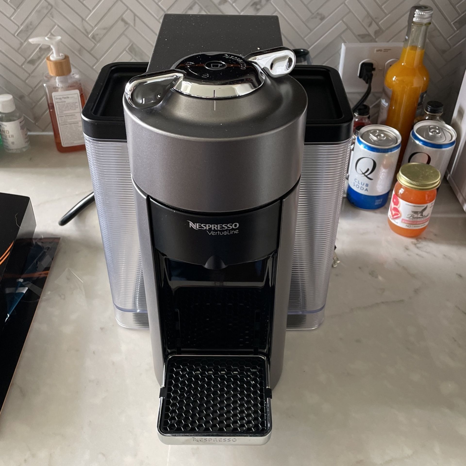 Nespresso Virtuo Coffee Maker