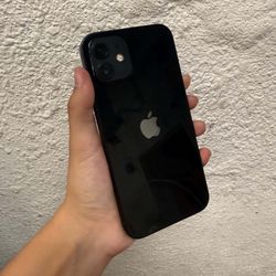 IPHONE 12 64GB UNLOCKED