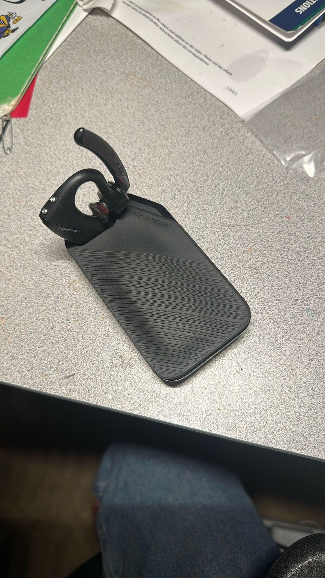 Plantronics - Voyager 5200 UC (Poly)