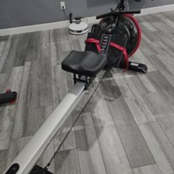 Lifefitness Indoor Rower 