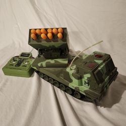 Vintage Megatech Mega Missile Launcher RC Tank – COMPLETE & TESTEDClassic Megatech MTC8241 Mega Missile Launcher in great condition. This is a blast t
