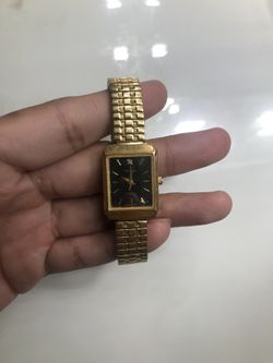 Vintage Ladies  Gruen Gold Tone Watch 