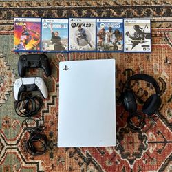 PS5 disc With Games Two Controllers And Headphones