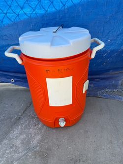 Water jug 5 gallons