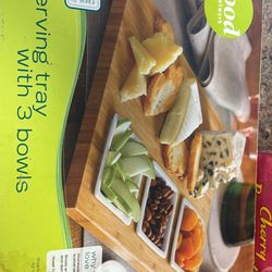 Brand new   Wooden Serving Tray With 3 Bowls