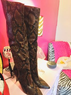 Brand New Steve Madden Boots