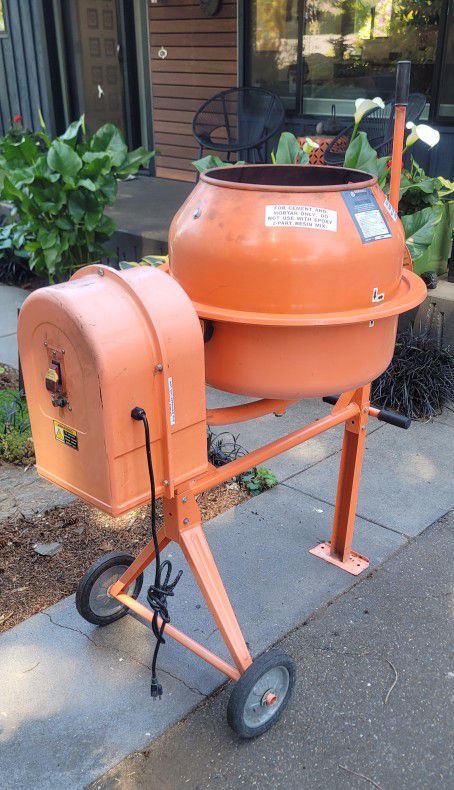 3.5 Cubic Foot Central Machinery Cement Mixer.