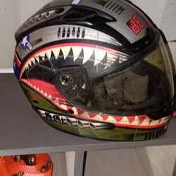 Bell helmet Xtra large