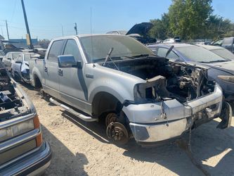 2005 Ford F-150 XLT 8 Cyl 5.4L Car Parts