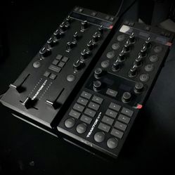 Native Instruments Traktor X1 MK3 And Z1 MK2 Controllers