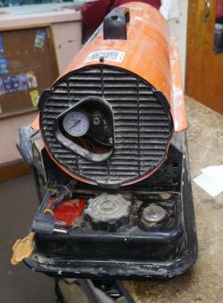 DYNA GLO KEROSENE TORPEDO HEATER KFA80H PRE OWNED for Sale in Baltimore, MD  - OfferUp