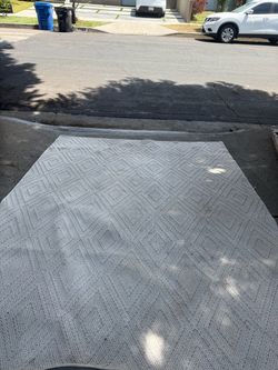 Rug big and clean