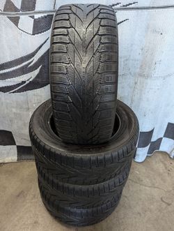 255/55r18 Nokian Hakkapeliitta R2 SUV studless winter snow tires