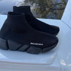 Balenciaga’s Sz8