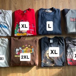 Vintage men’s clothing hoodies, crewnecks, tees ! 