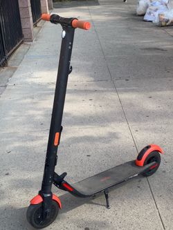 Ninebot KickScooter ES1L. It's a great way to get around town quickly and easily. The scooter is foldable for convenient storage and https://offerup.c