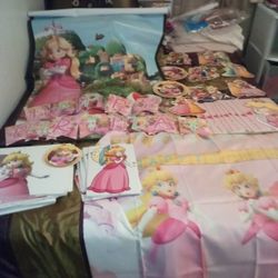 Mario Bros Princess Peach Party Supplies Bundle 