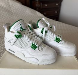 Brand New Air Jordan 4 Retro