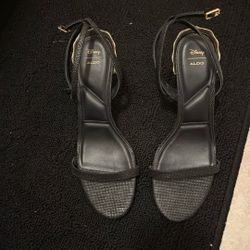 Tacón Negro, Con Dorado, Medio