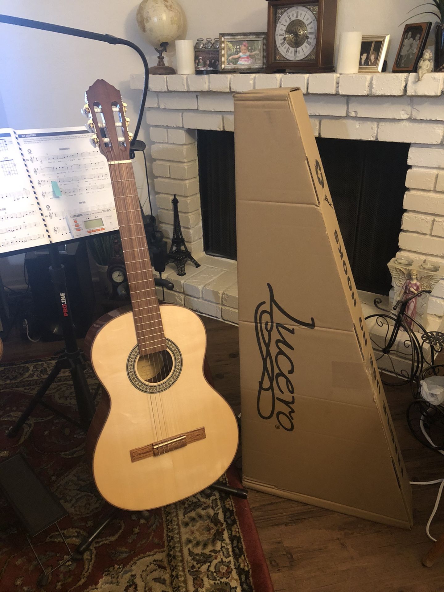 Lucero guitar lc150s deals